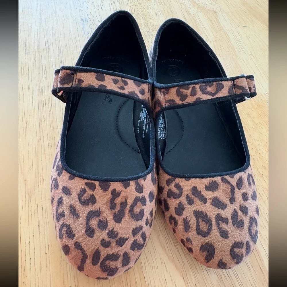 Cat & Jack Brown Leopard Print Mary Jane Shoes kids 12
